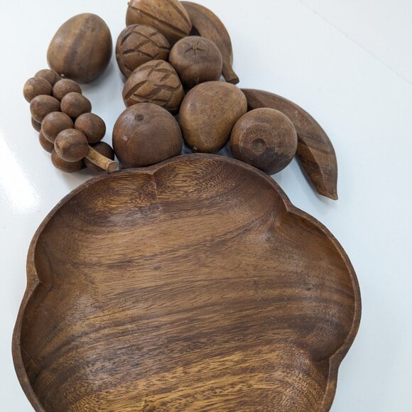 Vintage 1970's Monkey Pod Hand-carved Wood Fruit and Vegetable Bowl 12 Pieces - Picture 8 of 8